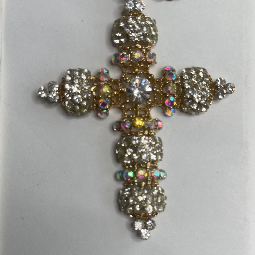 Elegant Gold and Silver Cross Pendant Necklace - Picture 2 of 4
